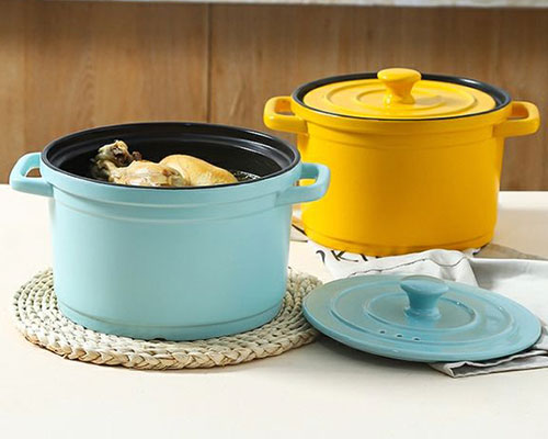 Custom Ceramic Stew Pots
