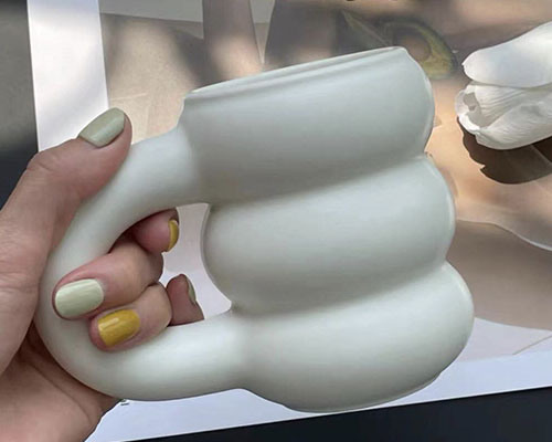 White Chubby Ceramic Mug