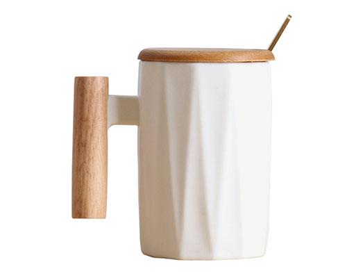 Mug with Wooden Lid and Handle