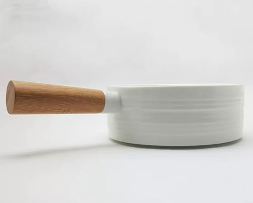 White Ceramic Kitchen Pans