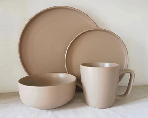 Round Flat Ceramic Tableware